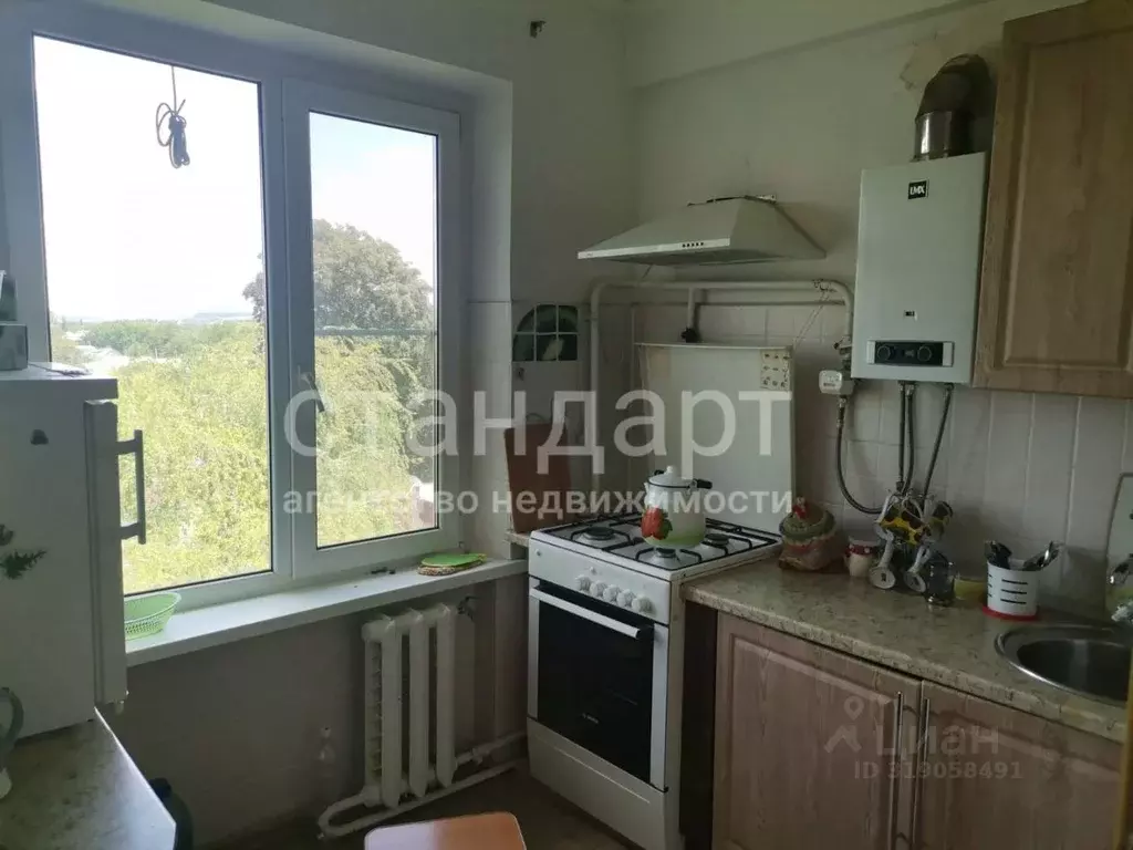 4-к кв. Ставропольский край, Ессентуки Озерная ул. (59.8 м) - Фото 1