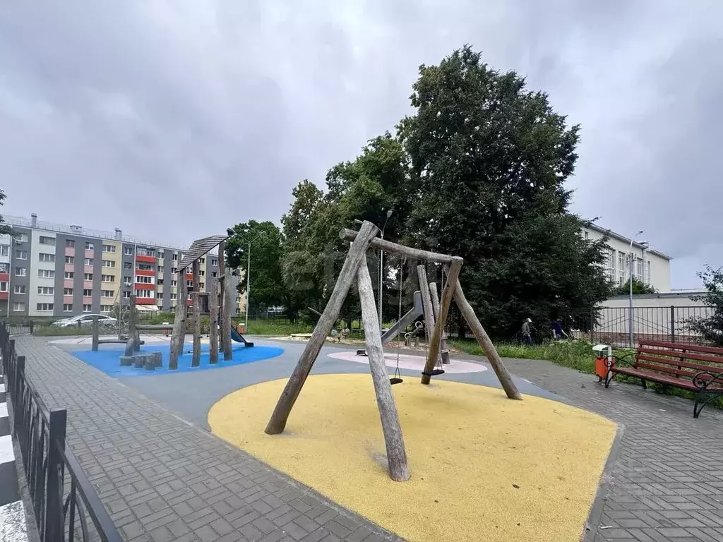 3-к кв. Белгородская область, Белгород пер. Макаренко, 1 (59.1 м) - Фото 1