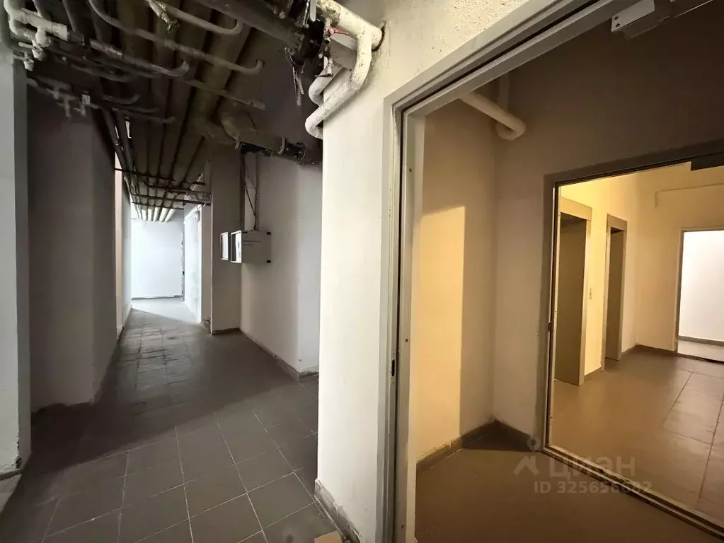 Склад в Московская область, Звенигород Одинцовский городской округ, ... - Фото 1