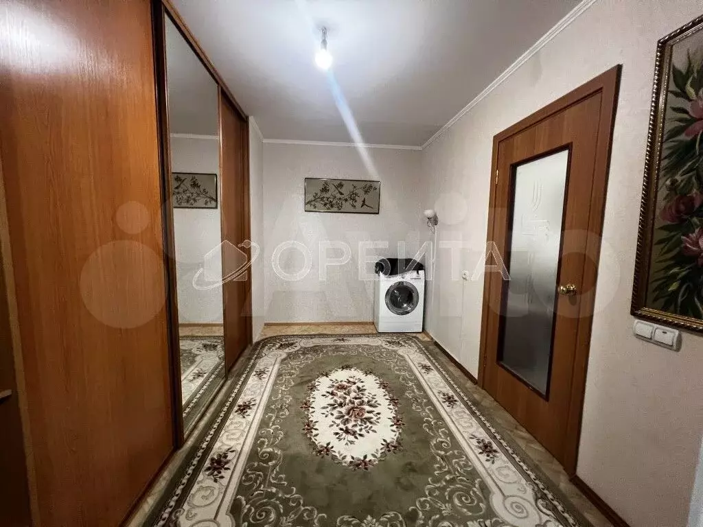 1-к. квартира, 50,2 м, 3/9 эт. - Фото 0