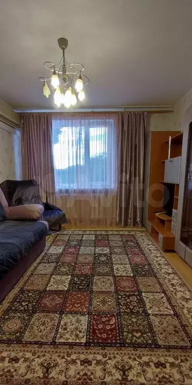 2-к. квартира, 50 м, 1/10 эт. - Фото 1