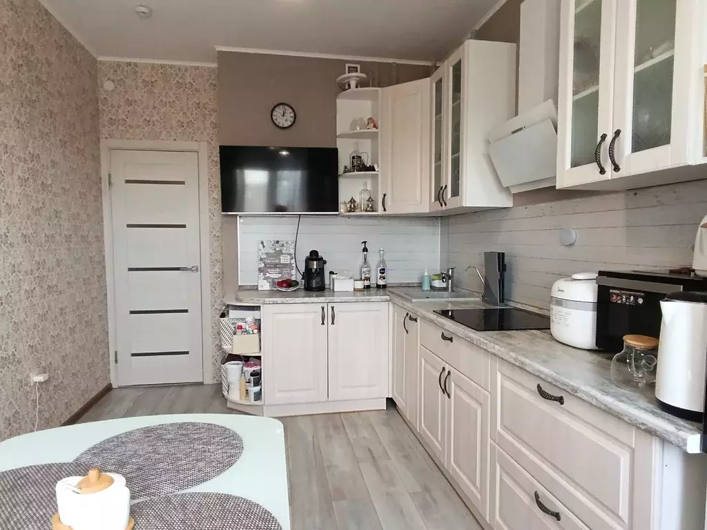 Продаётся 2-к квартира, 70 м - Фото 1