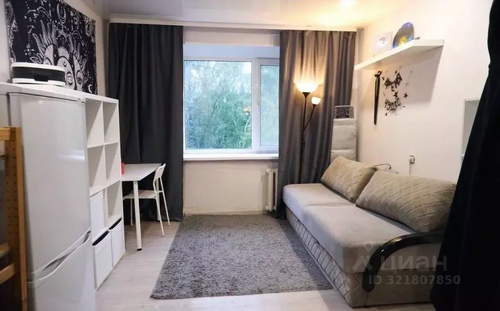 Комната Свердловская область, Екатеринбург ул. Сулимова, 38 (12.4 м) - Фото 0