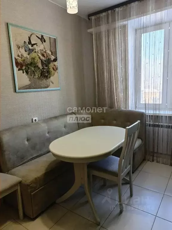 2-к кв. Бурятия, Улан-Удэ ул. Трубачеева, 152А (55.1 м) - Фото 0