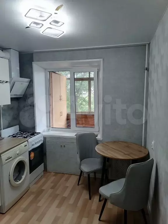 1-к. квартира, 30 м, 4/5 эт. - Фото 0
