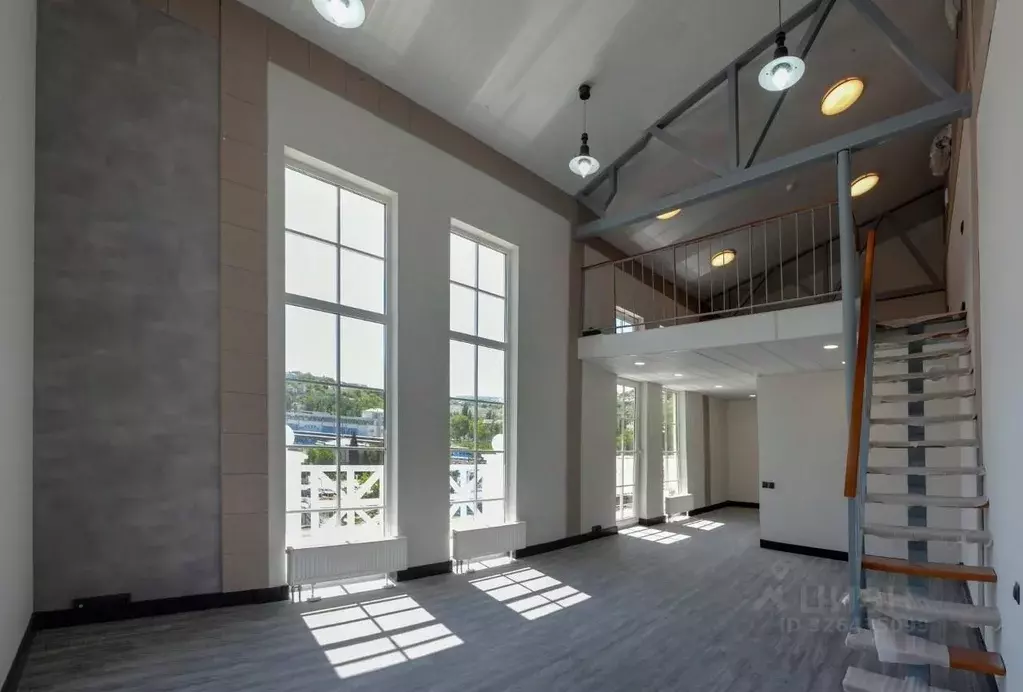 Помещение свободного назначения в Севастополь ул. Портовая, 17 (77 м) - Фото 1