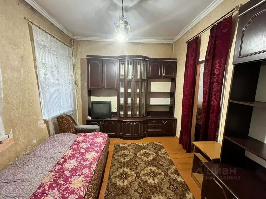3-к кв. Краснодарский край, Темрюк ул. Розы Люксембург, 1 (28.0 м) - Фото 0