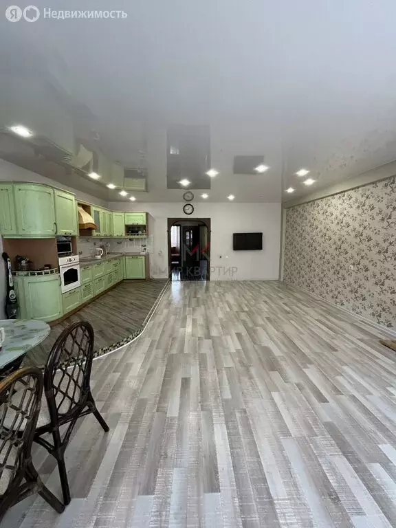 3-комнатная квартира: Абакан, Северный проезд, 41 (106.8 м) - Фото 1