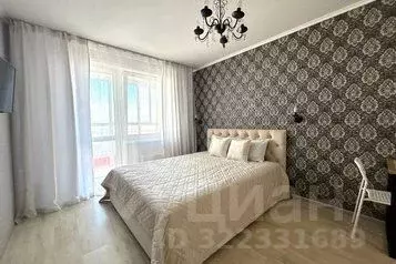 1-к кв. Красноярский край, Красноярск наб. Ярыгинская, 9 (30.0 м) - Фото 1