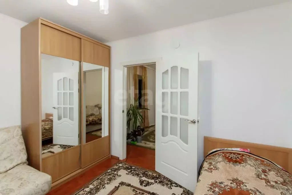 3-к кв. Тюменская область, Тюмень ул. Монтажников, 2 (61.8 м) - Фото 1