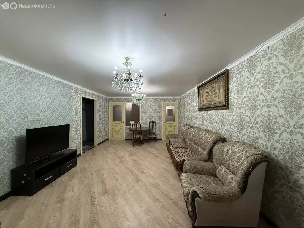 3-комнатная квартира: Дербент, улица Юрия Гагарина, 33 (74 м) - Фото 0