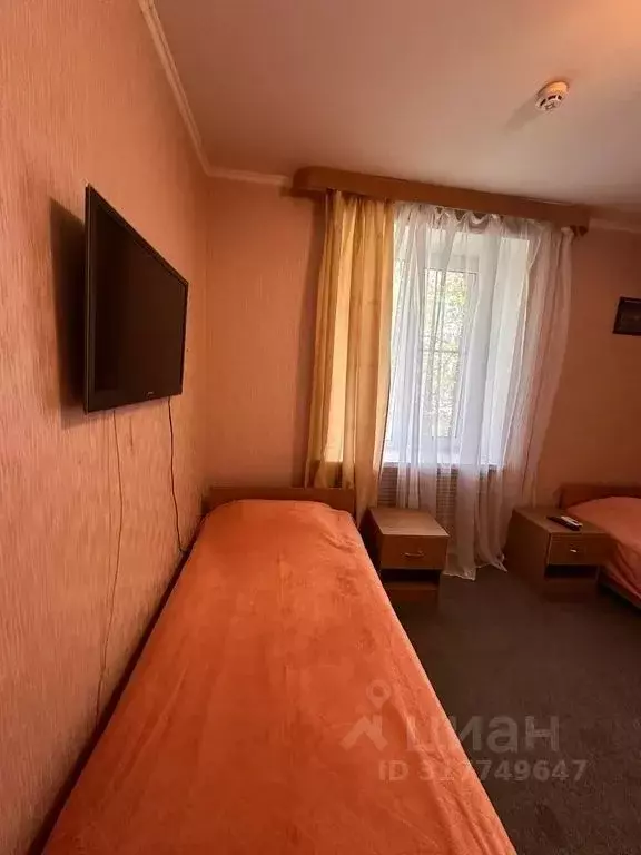 3-к кв. Нижегородская область, Нижний Новгород ул. Краснодонцев, 9А ... - Фото 1