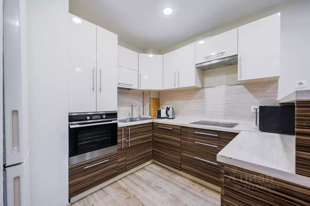 2-к кв. Свердловская область, Березовский ул. Гагарина, 21 (65.0 м) - Фото 0