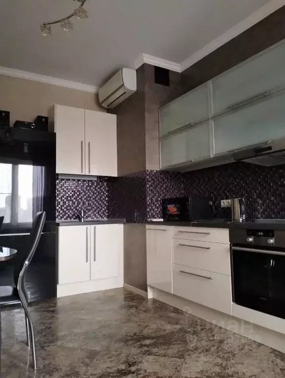 2-к кв. Москва Ярцевская ул., 27к1 (64.0 м) - Фото 1