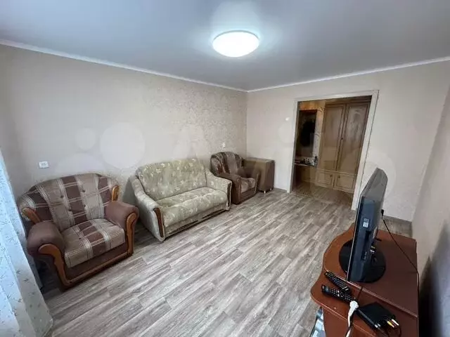 2-к. квартира, 48 м, 1/5 эт. - Фото 0