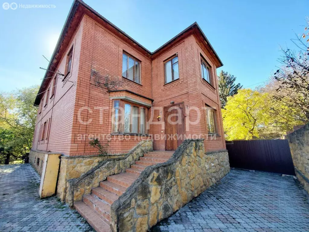 Дом в Ессентуки, улица Фурманова (265.9 м) - Фото 2