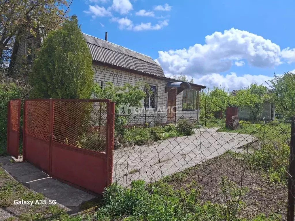 Дом в Воронежская область, Воронеж Янтарь СНТ, ул. Ягодная (110 м) - Фото 0