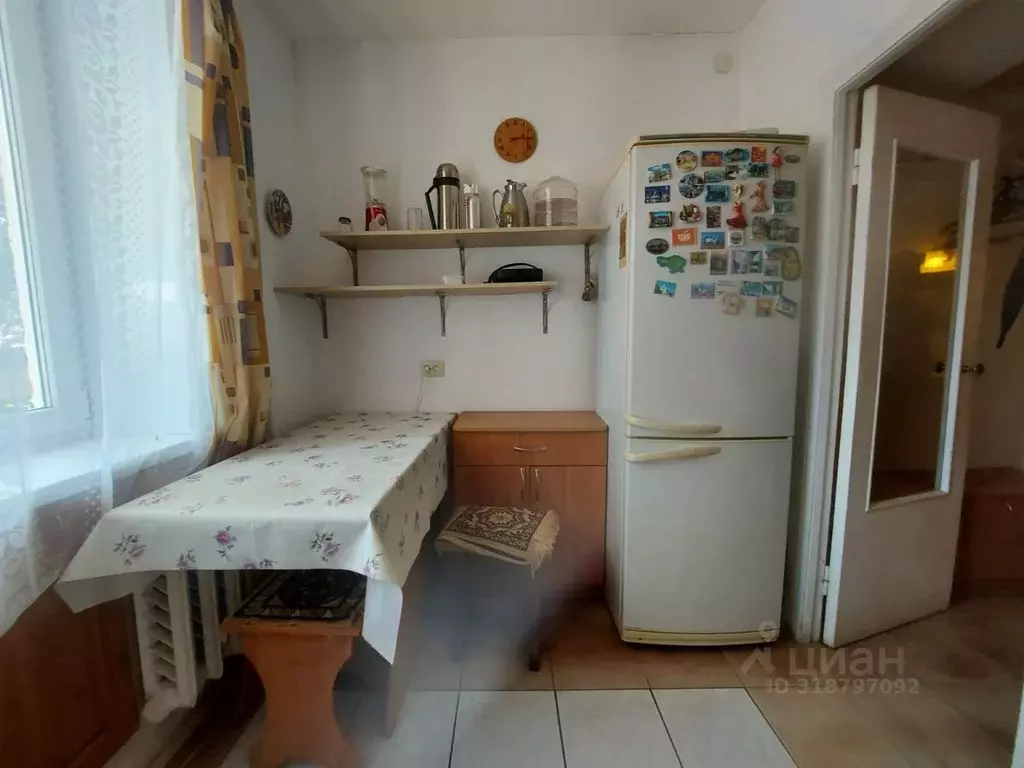 2-к кв. Краснодарский край, Ейск Коммунистическая ул., 49/6 (44.5 м) - Фото 1