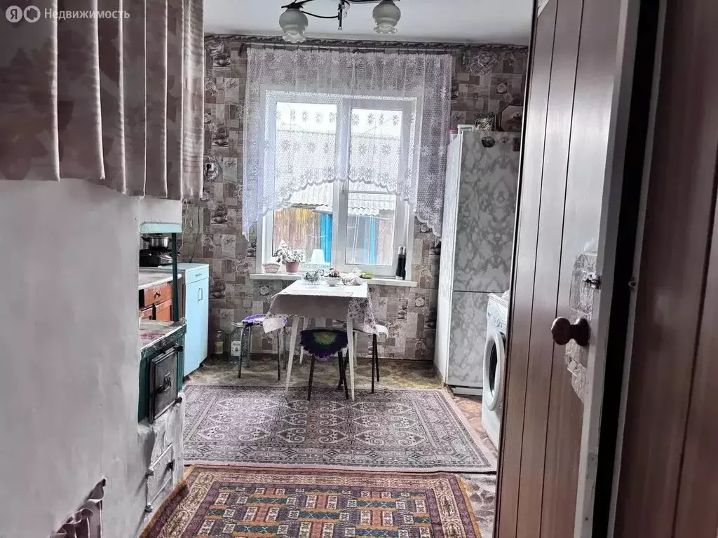 Дом в село Каратузское, улица Стрелкова (71.8 м) - Фото 1