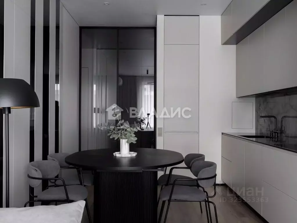 3-к кв. Москва Винницкая ул., 8к1 (89.8 м) - Фото 2