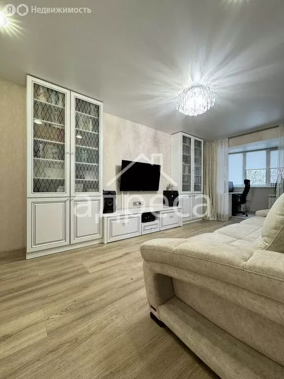 4-комнатная квартира: Самара, проспект Кирова, 407 (77.8 м) - Фото 1