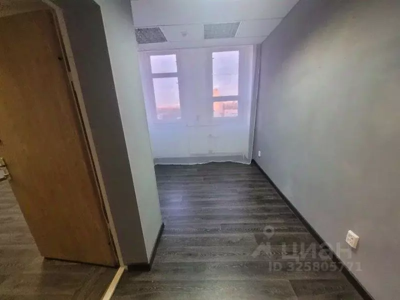 Офис в Санкт-Петербург пл. Конституции, 2 (25 м) - Фото 2