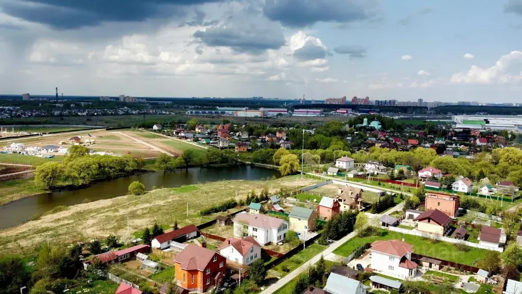 Участок в Московская область, Подольск городской округ, д. Коледино 3 ... - Фото 0