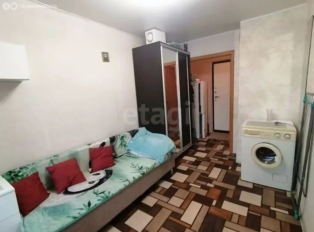 Квартира-студия: Тюмень, улица Газовиков, 18 (13.1 м) - Фото 2