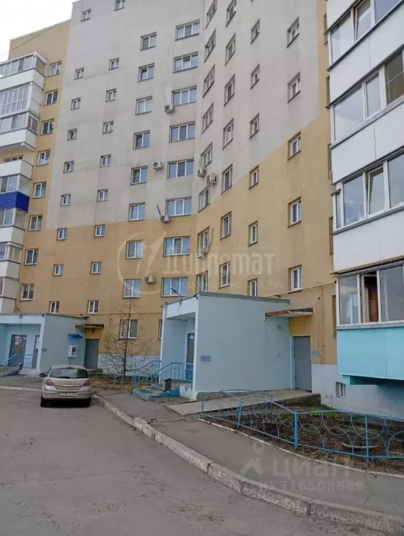 1-к кв. Курганская область, Курган Заозерный жилрайон, 6А мкр, 8 (37.5 ... - Фото 0