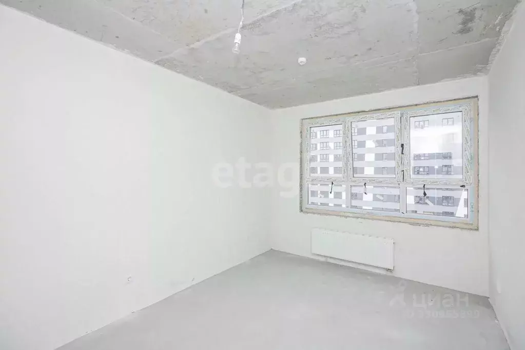 3-к кв. Тюменская область, Тюмень Рощино мкр, ул. Александра ... - Фото 1