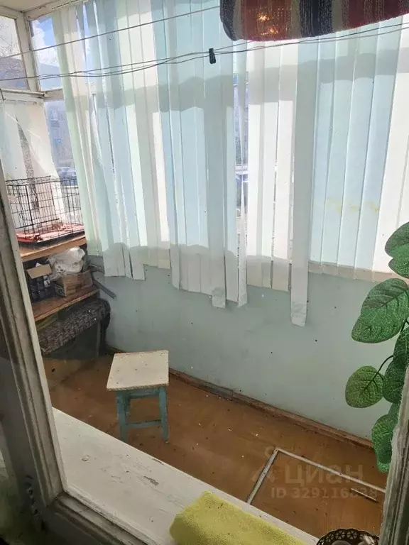 1-к кв. Саратовская область, Балаково Вокзальная ул., 14 (33.4 м) - Фото 2