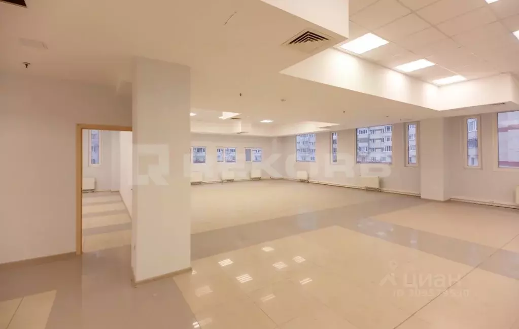 Офис в Санкт-Петербург просп. Испытателей, 30к2 (14315 м) - Фото 1