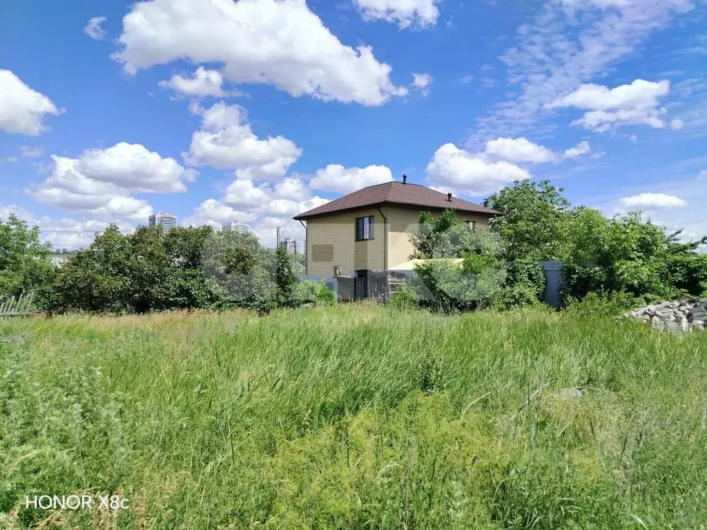 Участок в Волгоградская область, Волгоград ул. Джамбула Джабаева, ... - Фото 1