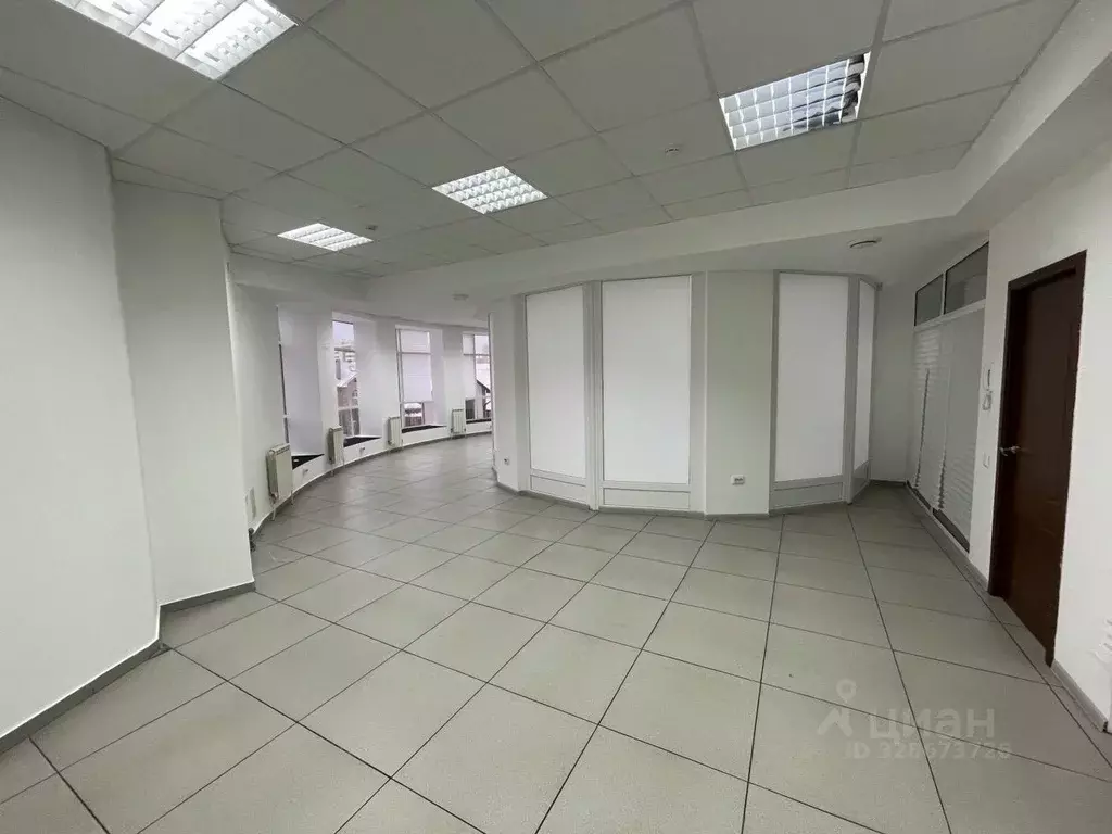 Офис в Свердловская область, Екатеринбург ул. Барвинка, 21 (59 м) - Фото 2