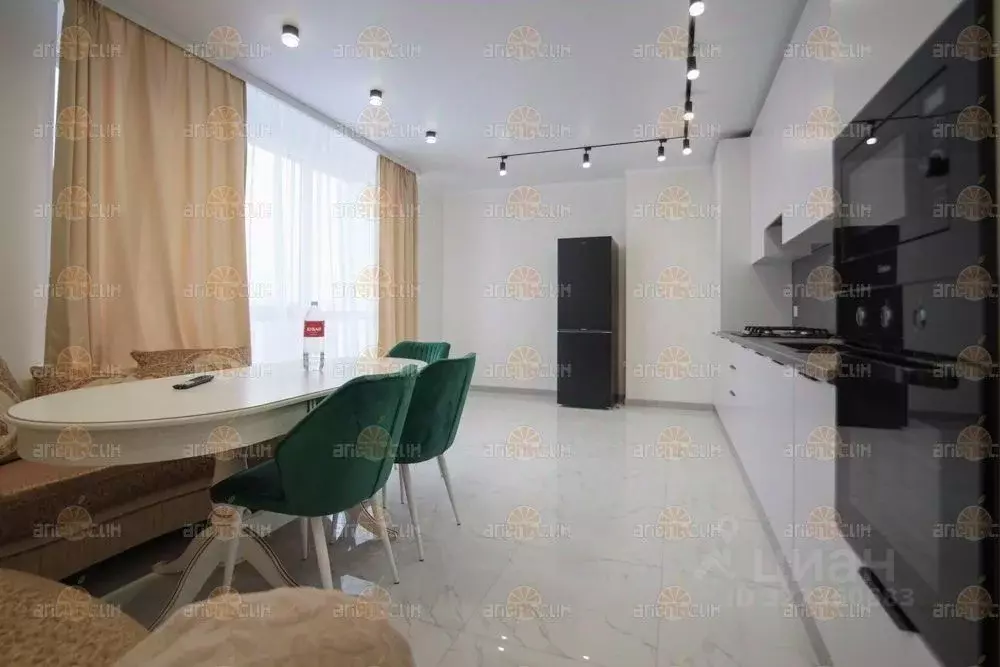 3-к кв. Ставропольский край, Ставрополь ул. Андрея Голуба, 16к3 (86.2 ... - Фото 2