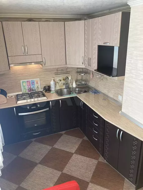 3-к. квартира, 60 м, 1/5 эт. - Фото 0