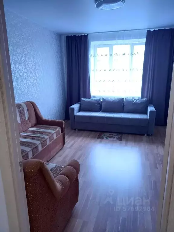 2-к кв. Брянская область, Брянск ул. Горбатова, 24 (78.0 м) - Фото 1