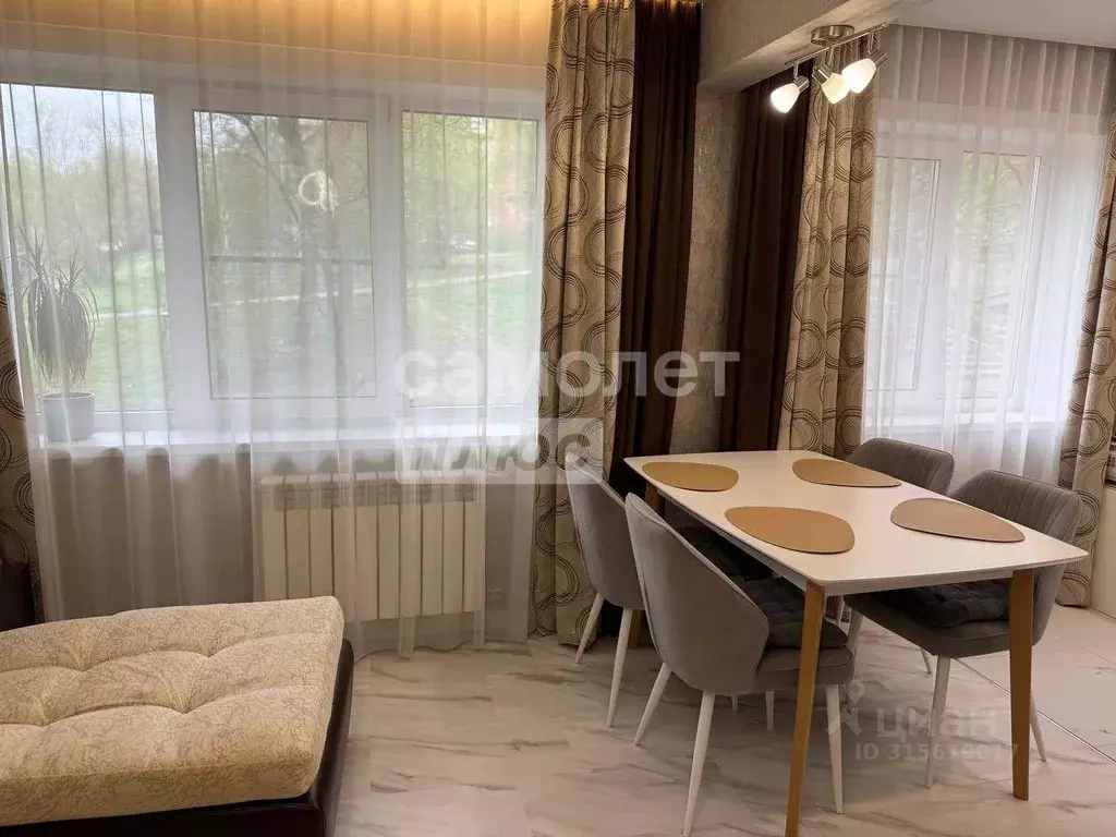 2-к кв. Иркутская область, Иркутск бул. Постышева, 16 (47.0 м) - Фото 0