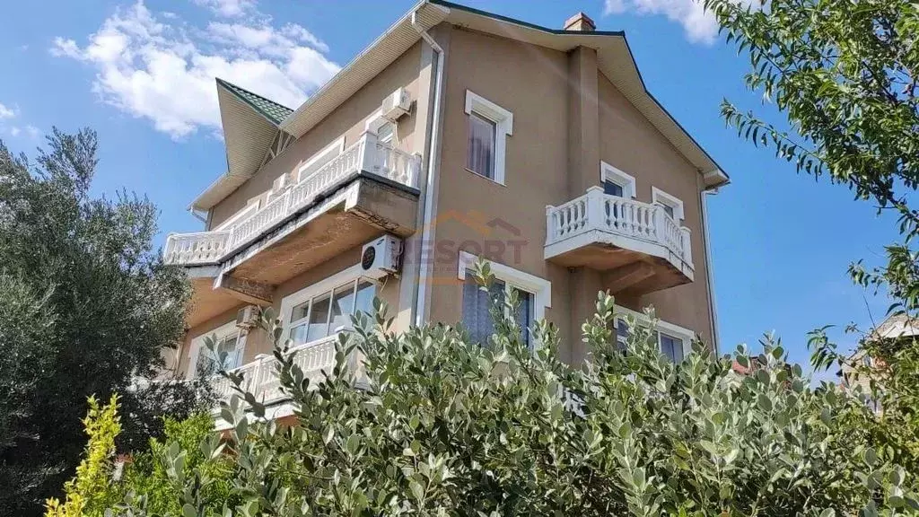 Дом в Крым, Ялта муниципальный округ, Отрадное пгт ул. Лазурная, 24 ... - Фото 1