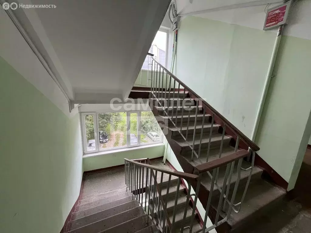 4-комнатная квартира: Ижевск, улица Карла Маркса, 399 (68 м) - Фото 1