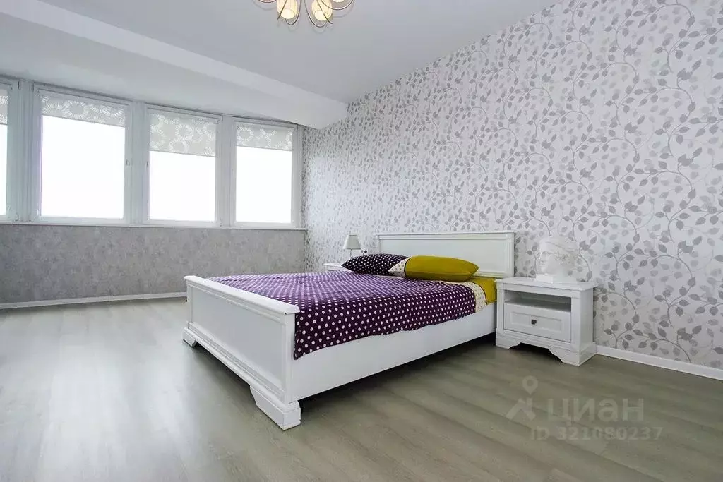 2-к кв. Крым, Феодосия ул. Боевая, 4 (60.0 м) - Фото 2