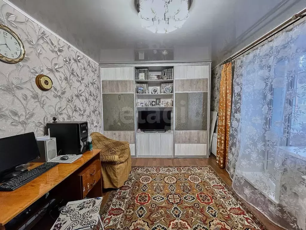 2-к кв. Кемеровская область, Прокопьевск Институтская ул., 46 (42.5 м) - Фото 1