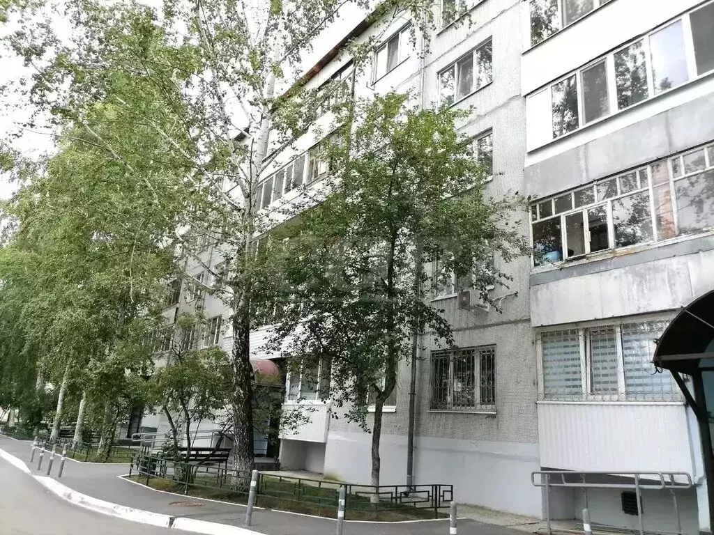 1-комнатная квартира: Тюмень, улица Монтажников, 15 (33.3 м) - Фото 0