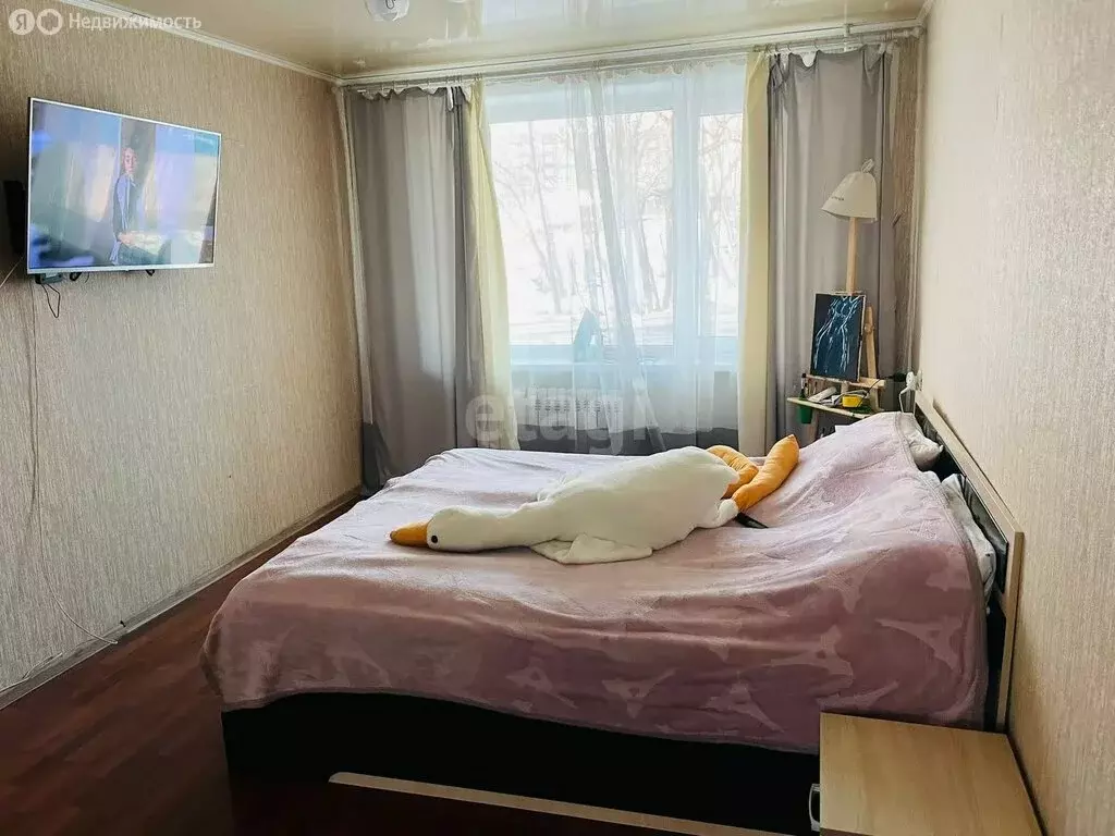 1-комнатная квартира: Петропавловск-Камчатский, улица Кирдищева, 12 ... - Фото 0