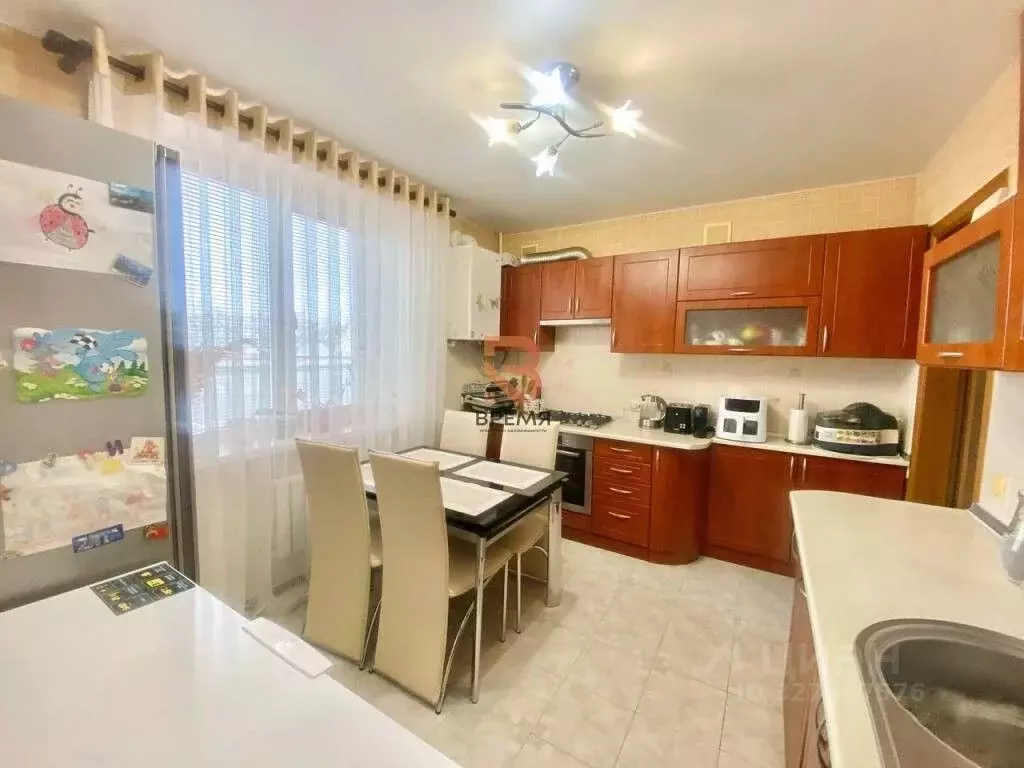 2-к кв. Севастополь ул. Хрусталева, 173к7 (55.0 м) - Фото 2