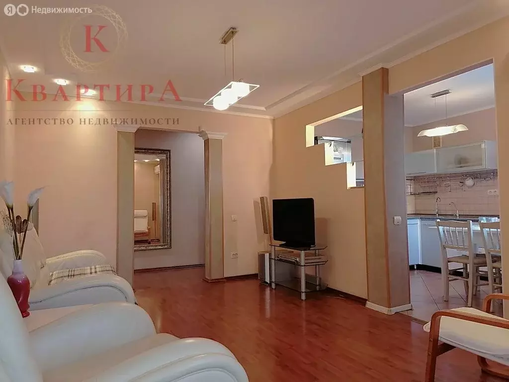 3-комнатная квартира: Оренбург, улица Чернышевского, 30 (65.2 м) - Фото 2