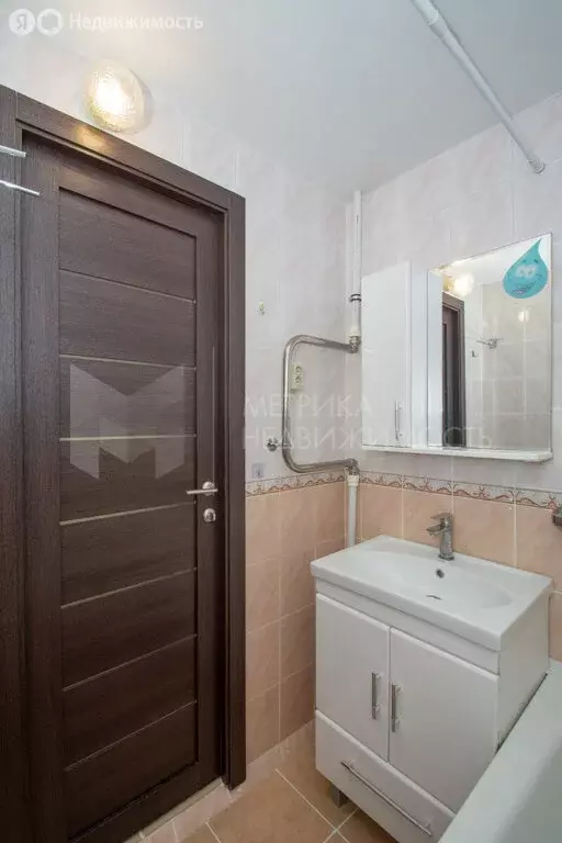 1-комнатная квартира: Тюмень, 6-й микрорайон, проезд 9 Мая, 2 (33.1 м) - Фото 1