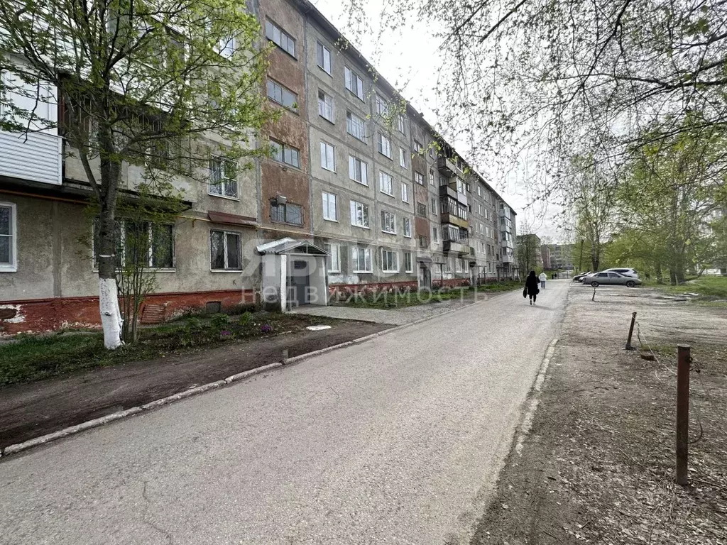 2-к кв. Пермский край, Березники ул. Мира, 105 (37.6 м) - Фото 1