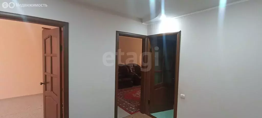 3-комнатная квартира: Златоуст, 3-й микрорайон проспекта имени Ю.А. ... - Фото 2