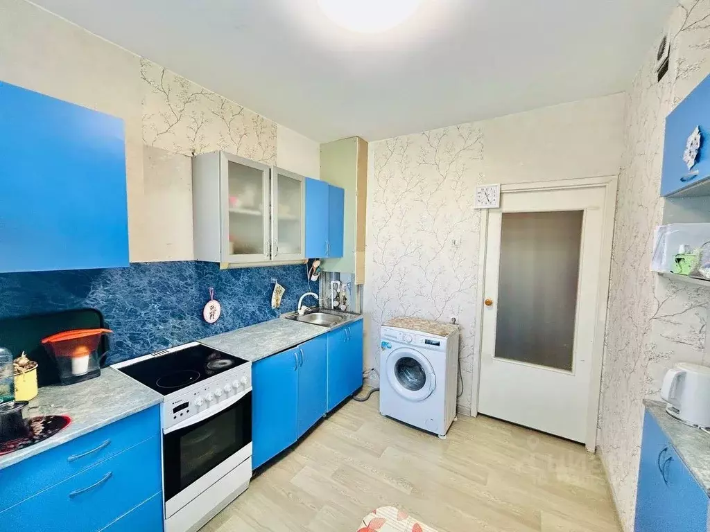 3-к кв. Омская область, Омск Тарская ул., 259к1 (68.7 м) - Фото 1